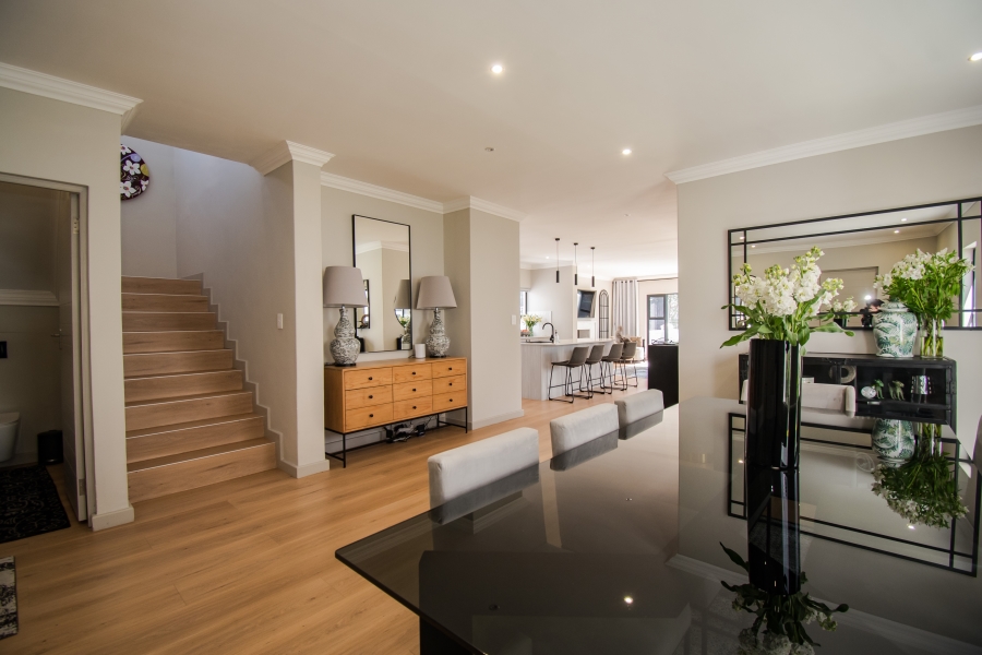 3 Bedroom Property for Sale in Helderberg Village Western Cape